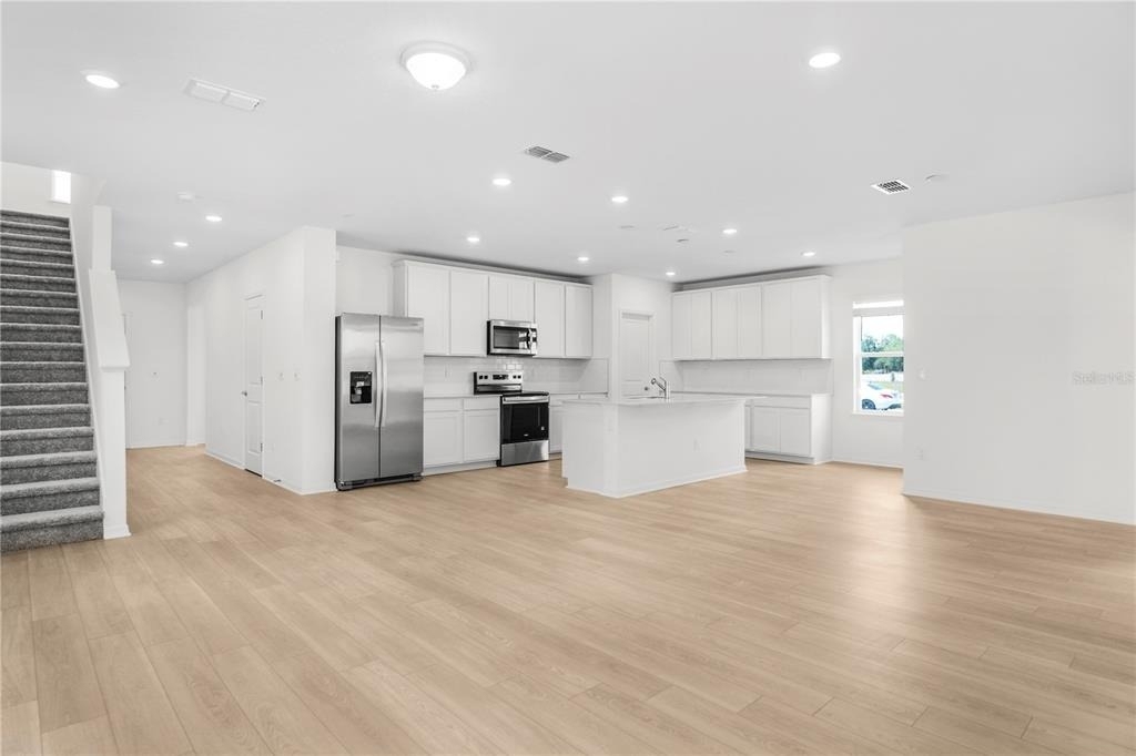 5643 Enchanted Meadow Alley - Photo 4