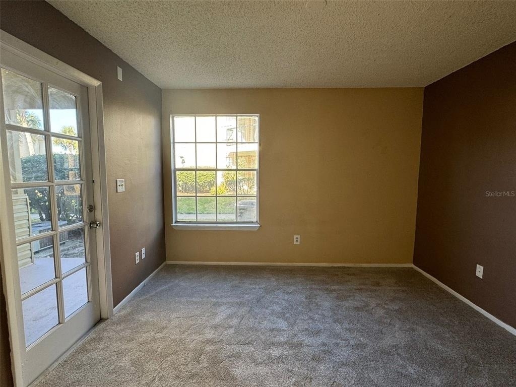 1908 Lake Atriums Circle - Photo 8