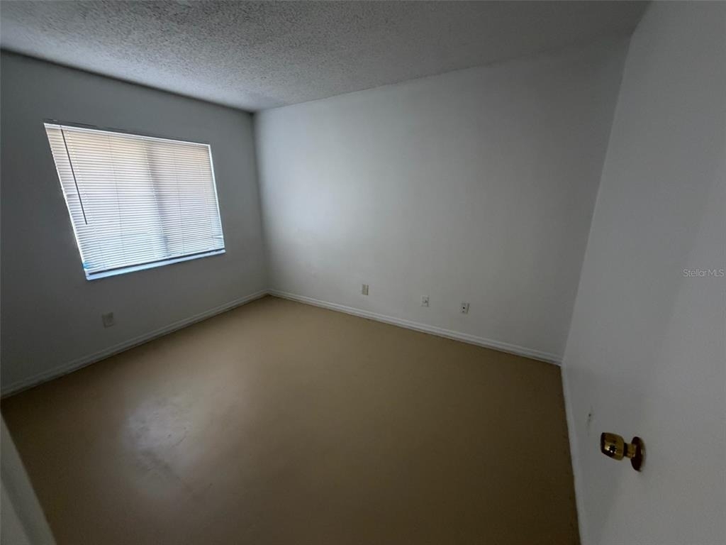 2714 Adela Avenue - Photo 2