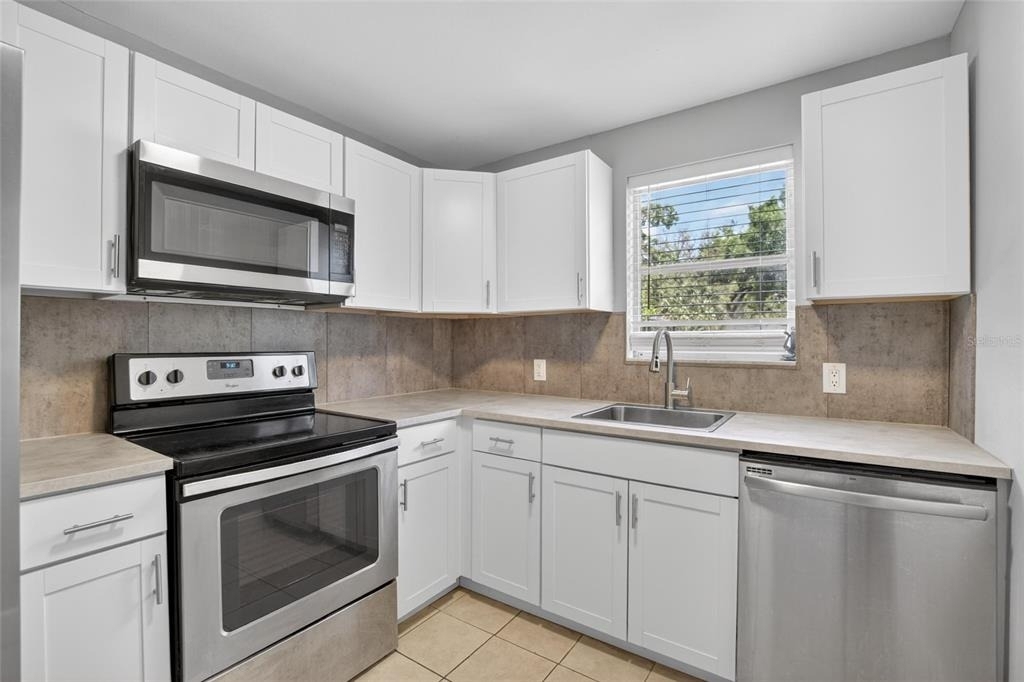 3301 W Woodlawn Avenue - Photo 23