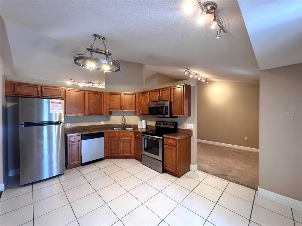 820 Briargrove Avenue - Photo 9