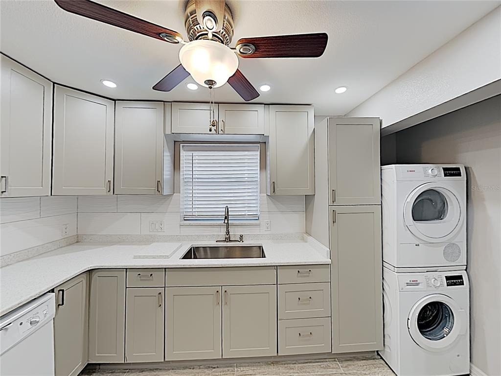 525 Conway Road - Photo 1