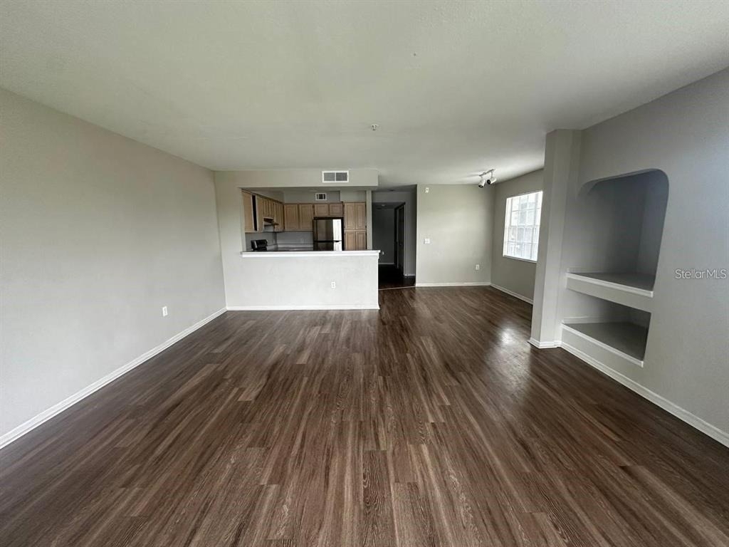 13929 Fairway Island Drive - Photo 9