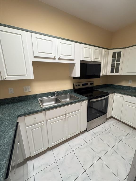 1054 Claudia Street - Photo 4