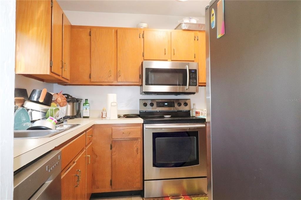 2300 Sw 43rd Street - Photo 10