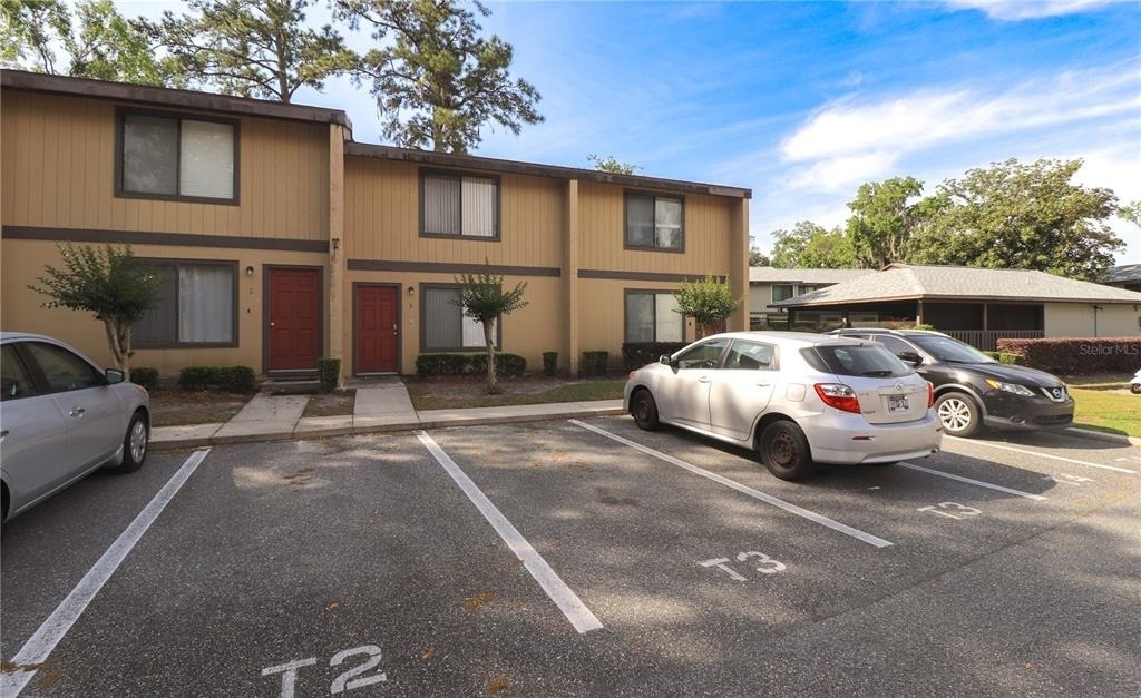 2300 Sw 43rd Street - Photo 0