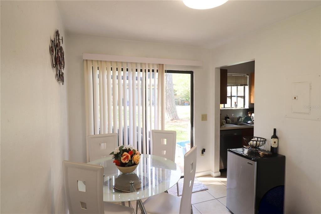 2300 Sw 43rd Street - Photo 7
