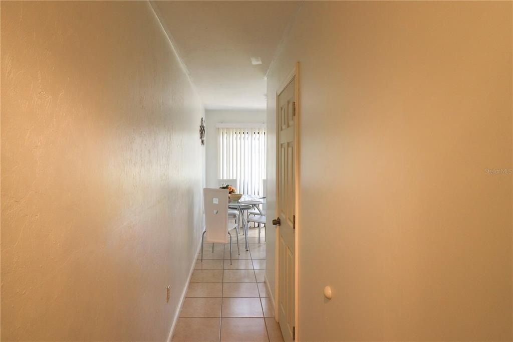 2300 Sw 43rd Street - Photo 6