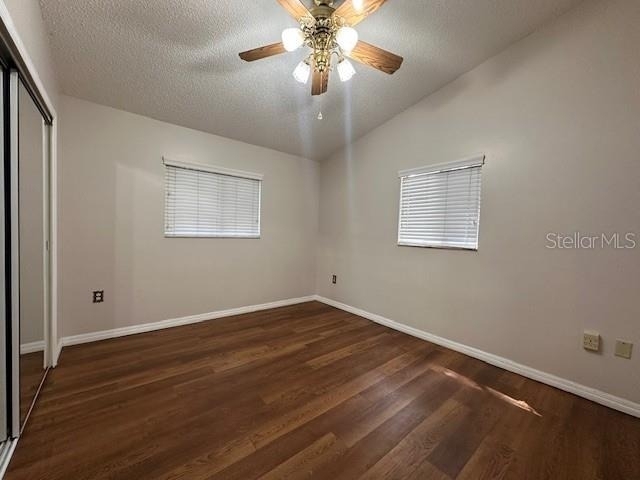 542 E Caroline Street - Photo 3