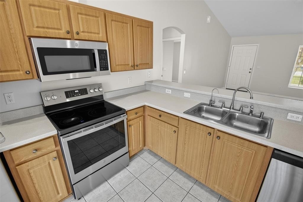 83 Lynbrook Drive - Photo 17