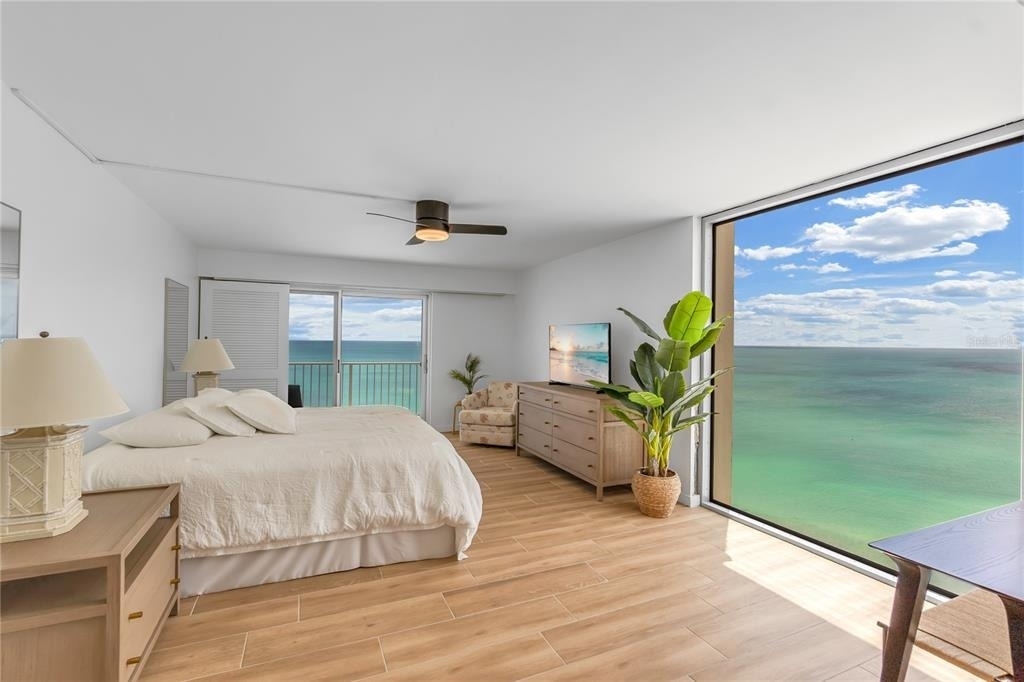 2301 Gulf Of Mexico Drive - Photo 3