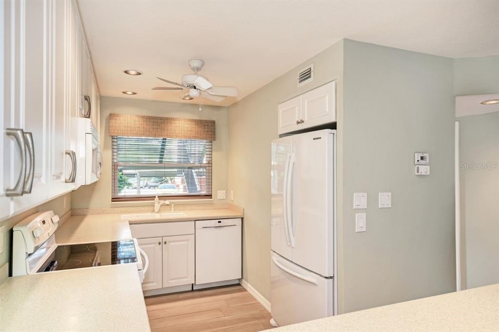 4660 Ocean Boulevard - Photo 10