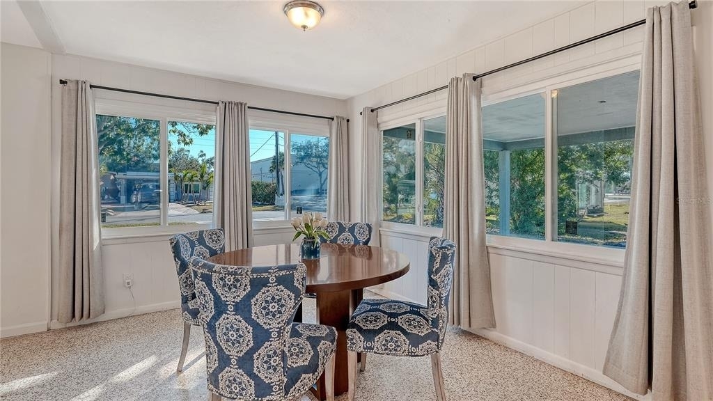 209 Briggs Court - Photo 5