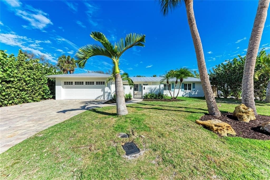 431 Island Circle - Photo 2