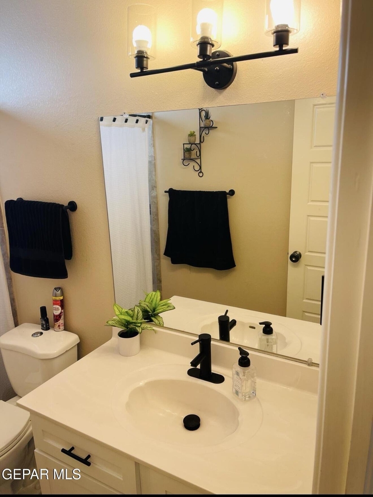 12605 Azulejos Street - Photo 8