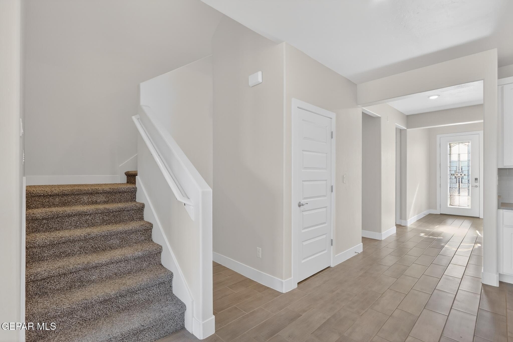 2233 Sandstone Place - Photo 22