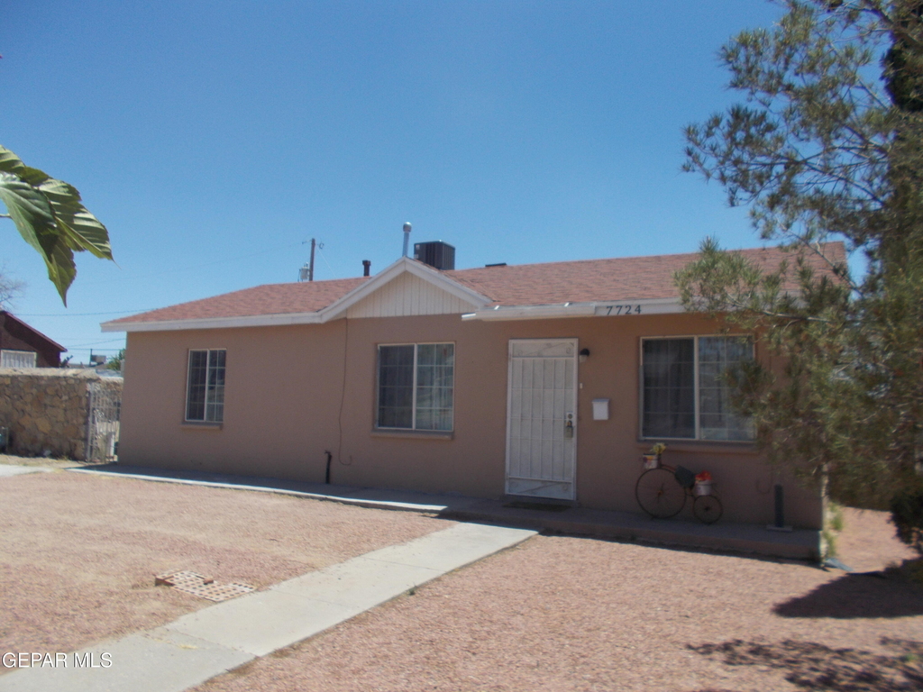 7724 Mustang Avenue - Photo 0