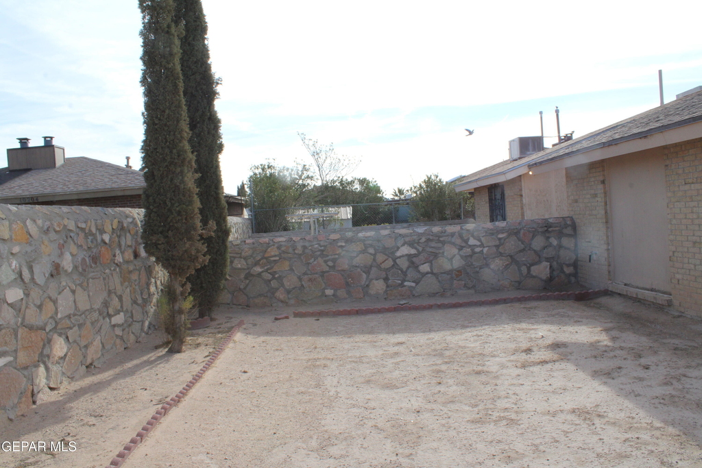 5947 Deer Avenue - Photo 18