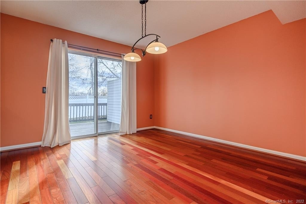 10 South Street - Photo 6
