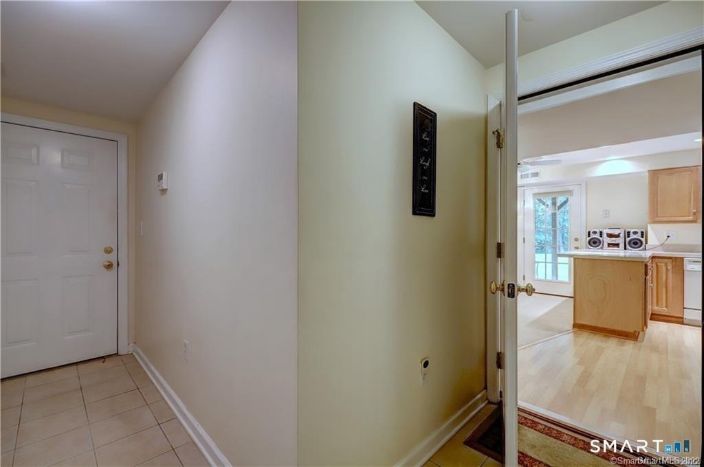 18 Gaylor Drive - Photo 5