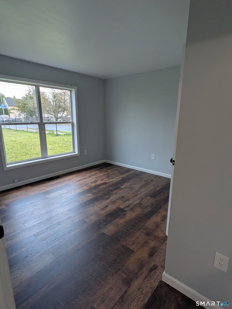 619 Shelton Street - Photo 4