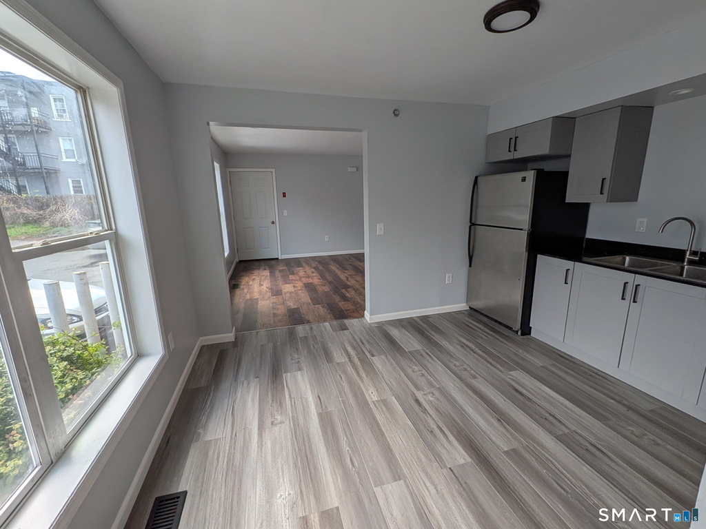 619 Shelton Street - Photo 1