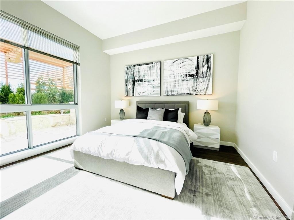 900 Pacific Street - Photo 2