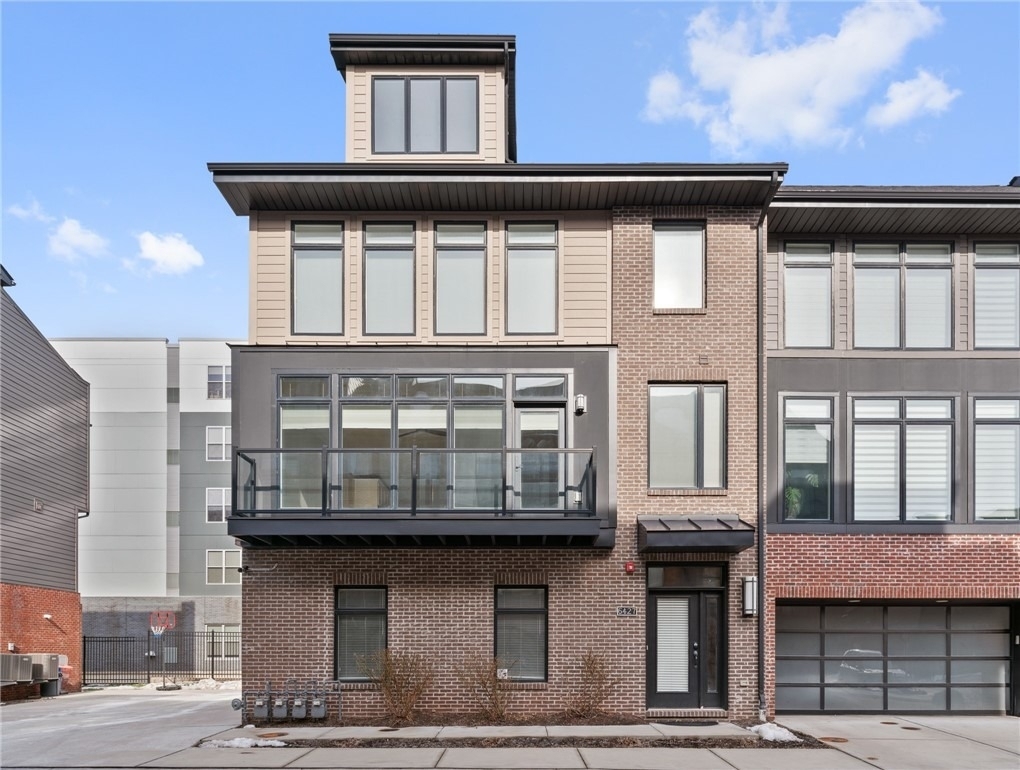 6427 Melissa Street - Photo 0