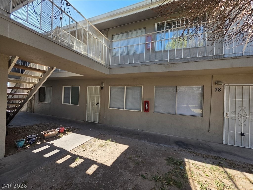 304 Orland Street - Photo 2