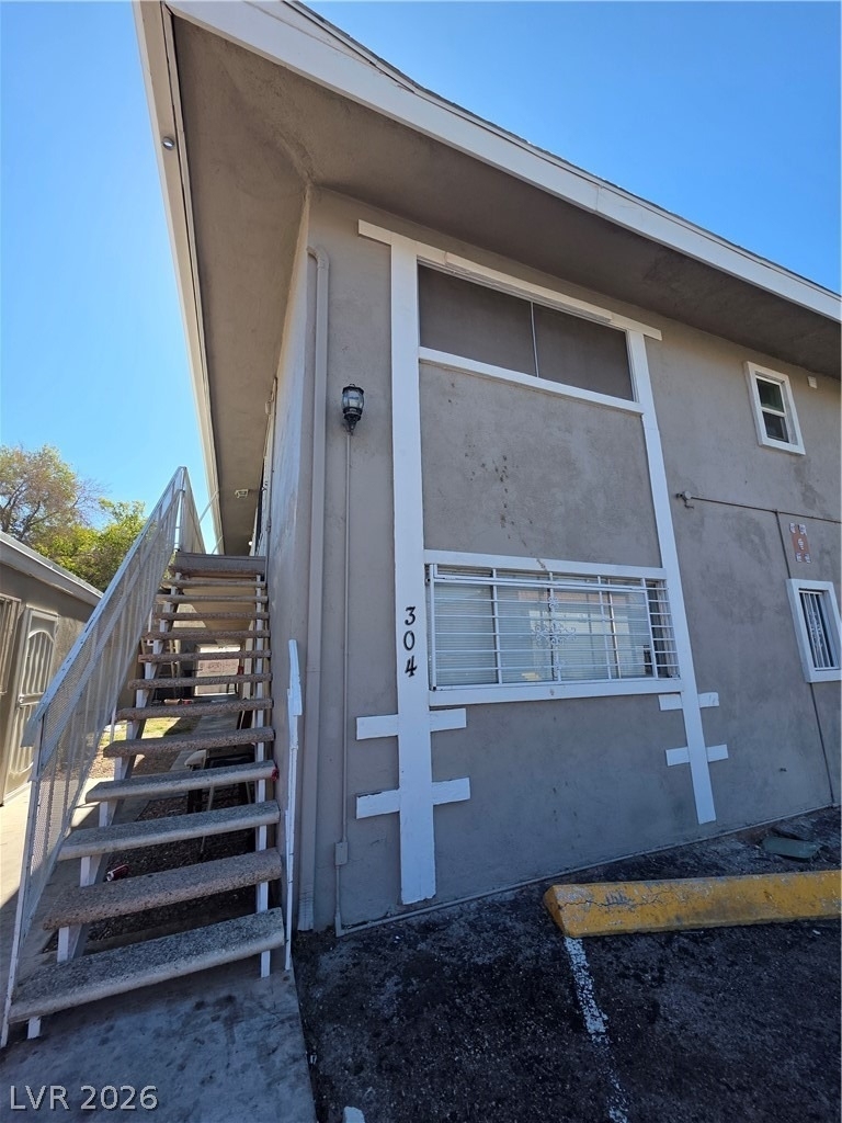 304 Orland Street - Photo 0
