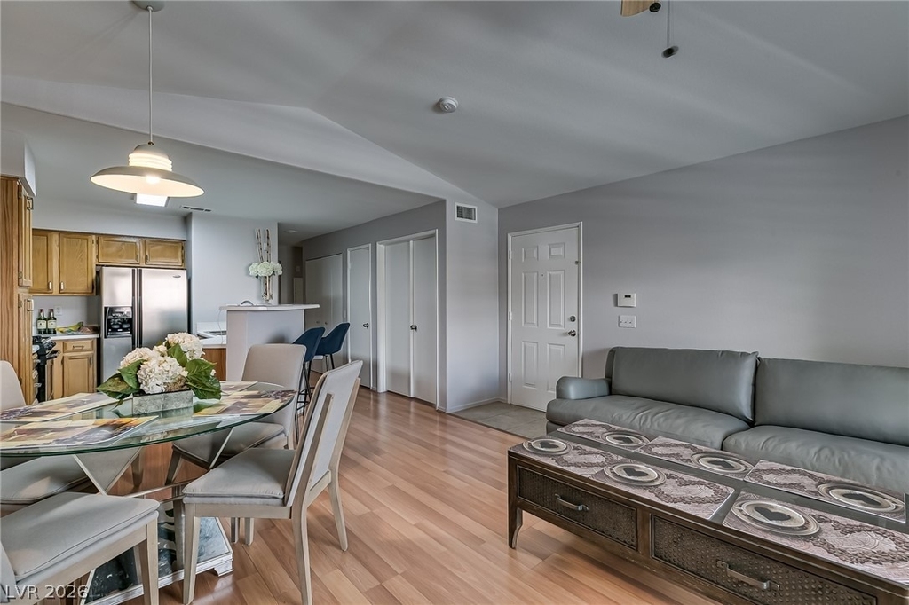 5415 W Harmon Avenue - Photo 2
