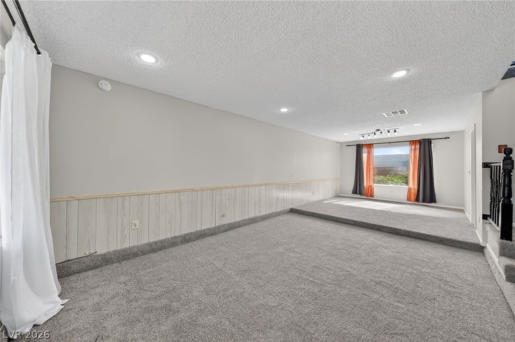 389 Summer Creek Court - Photo 6
