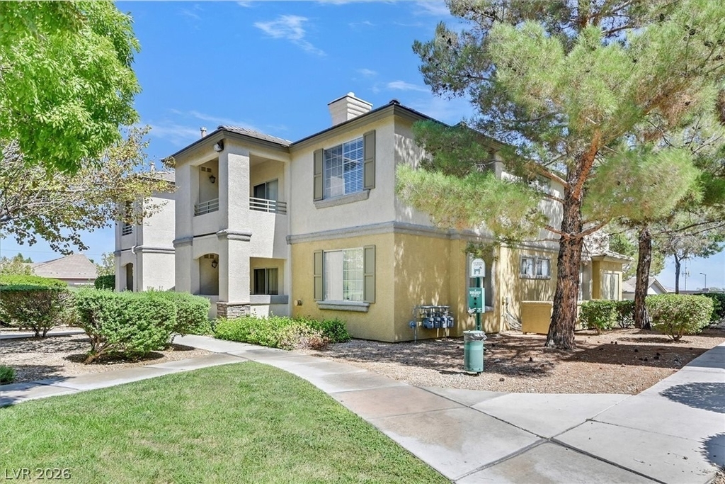 1709 King James Street - Photo 0