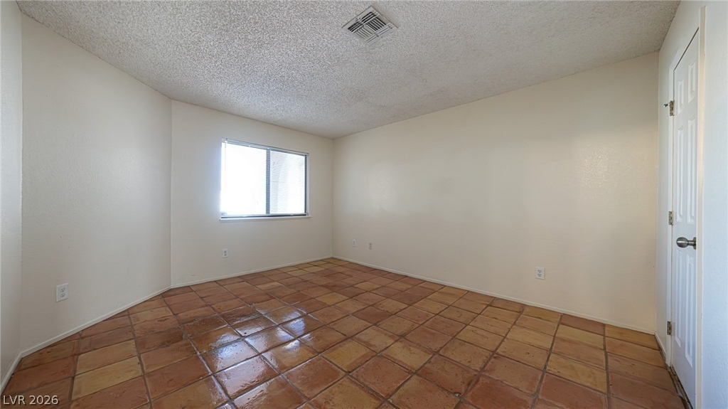 6357 Formula Way - Photo 15