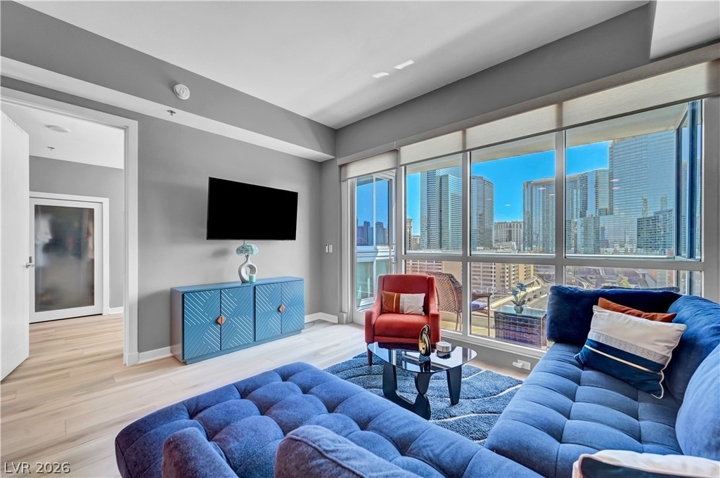 4525 Dean Martin Drive - Photo 4