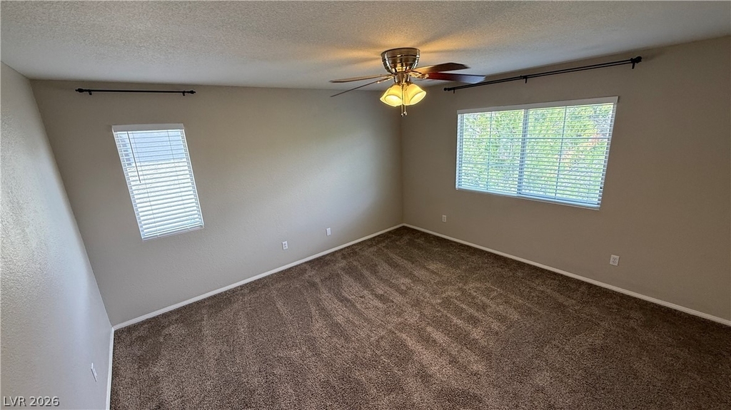 10024 Via Toro Avenue - Photo 31