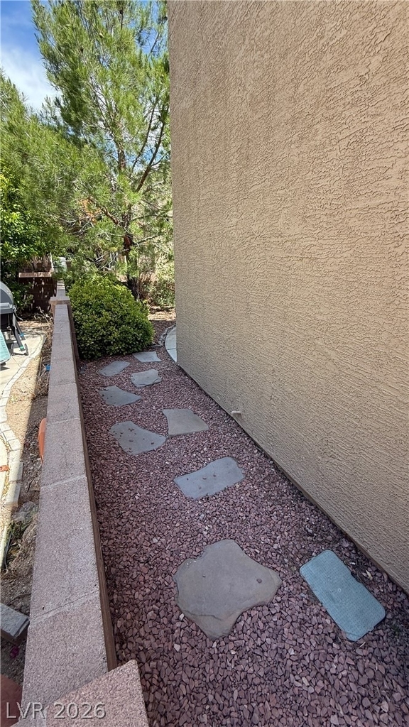 10024 Via Toro Avenue - Photo 4