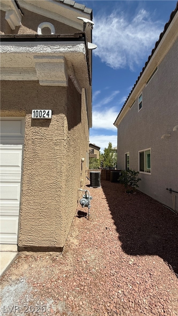 10024 Via Toro Avenue - Photo 2