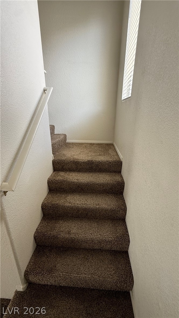 10024 Via Toro Avenue - Photo 19