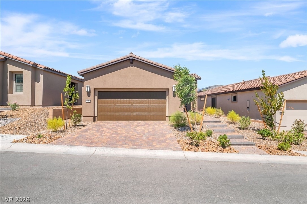 57 Lake Bluff Court - Photo 2