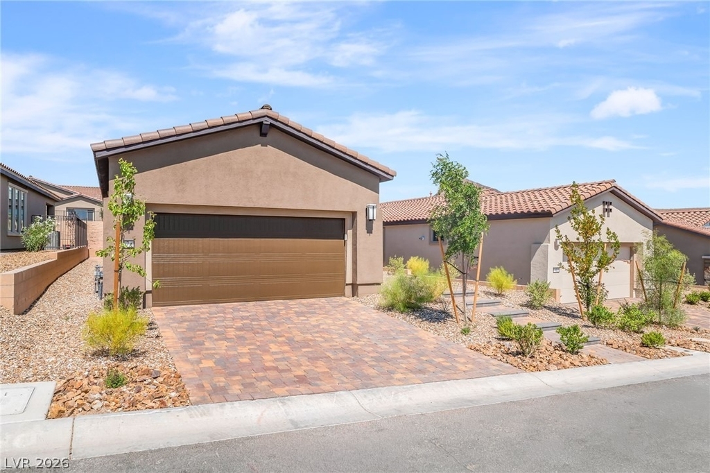 57 Lake Bluff Court - Photo 1