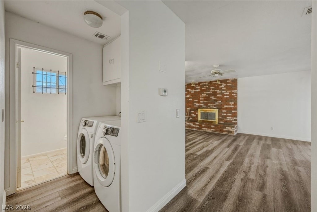6760 W Oakey Boulevard - Photo 18