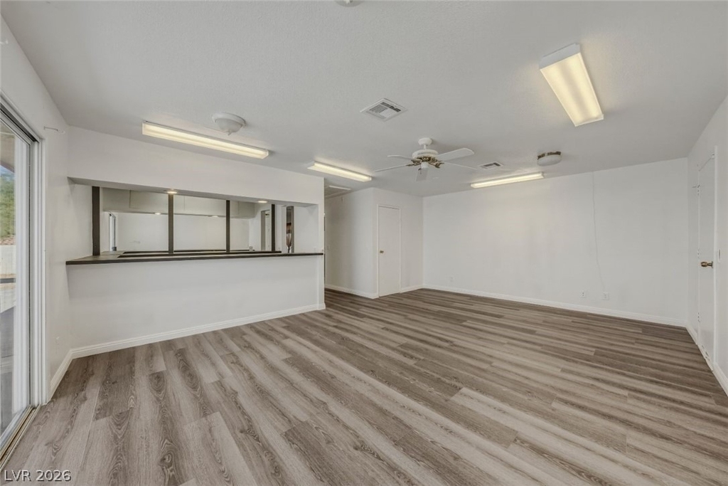 6760 W Oakey Boulevard - Photo 22