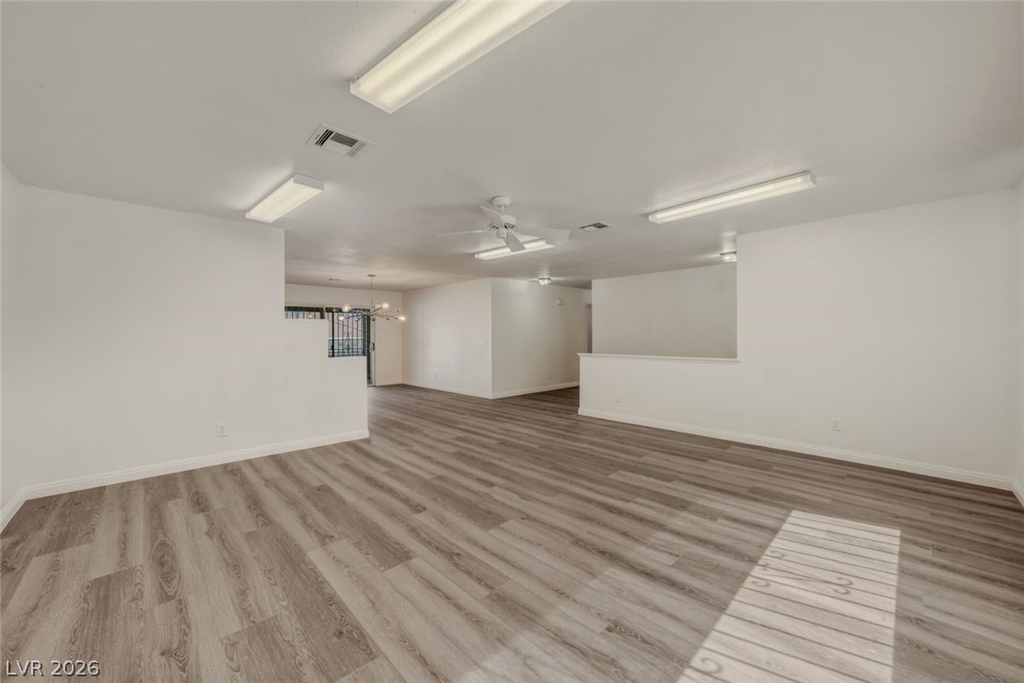 6760 W Oakey Boulevard - Photo 7