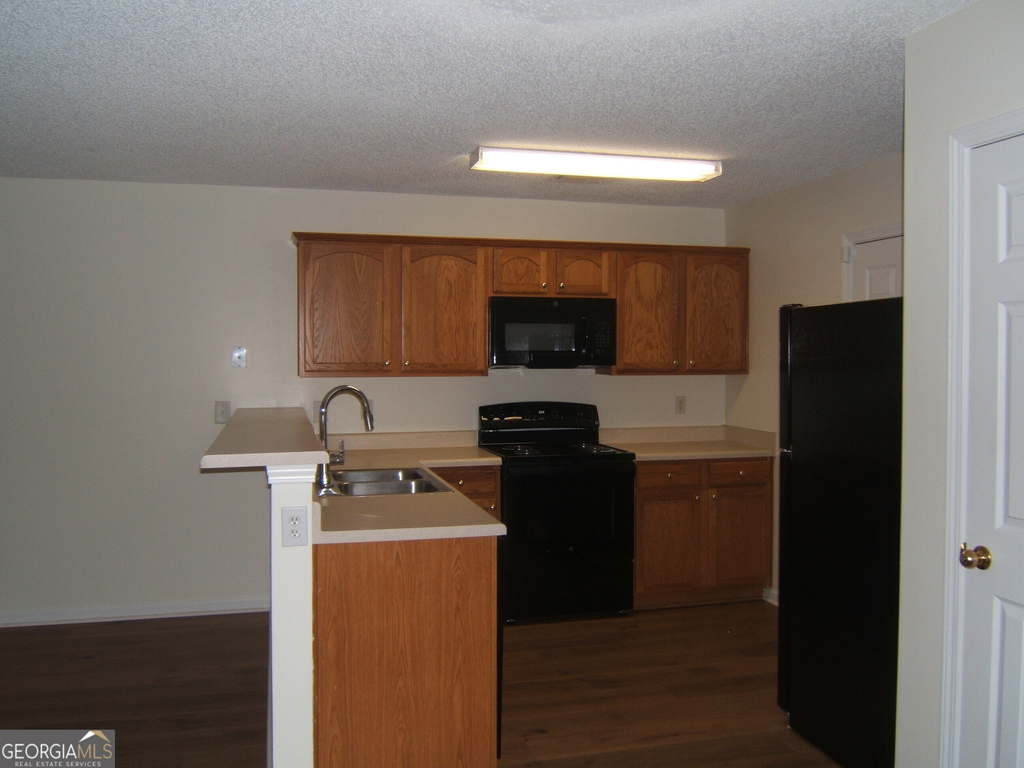 7202 Georges Way - Photo 16