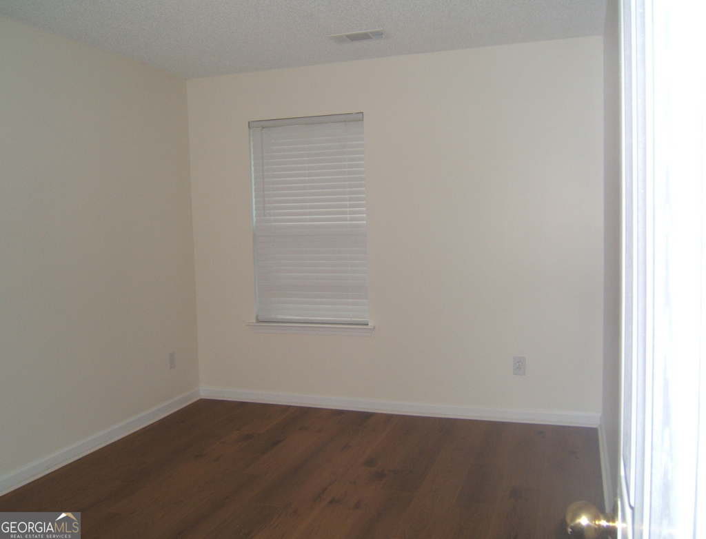 7202 Georges Way - Photo 10