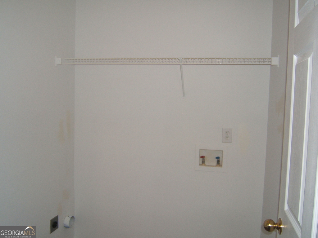 7202 Georges Way - Photo 8