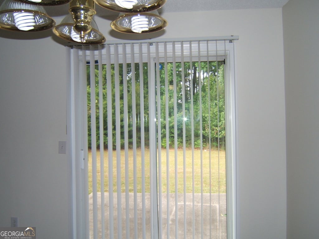 7202 Georges Way - Photo 2