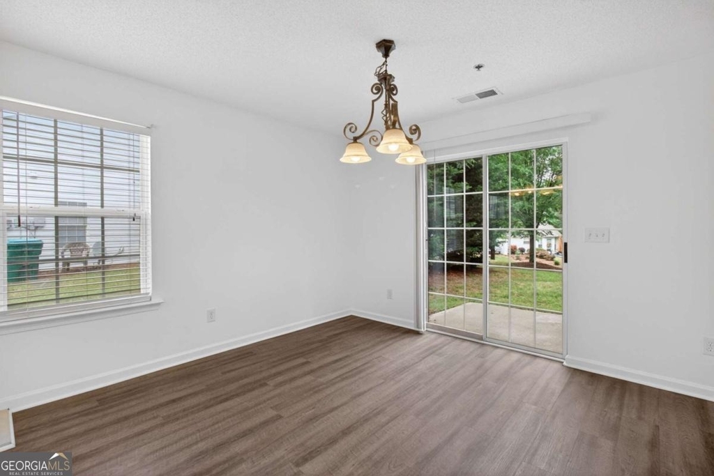 275 Cottonwood Cree Circle - Photo 5