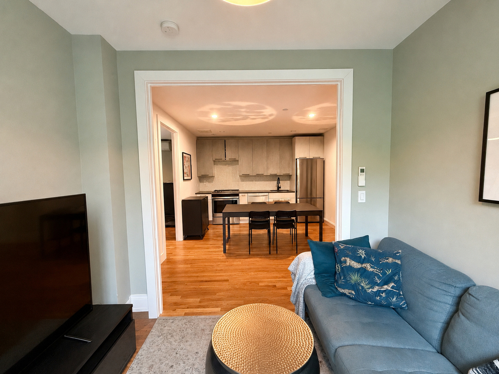 683 Chauncey St - Photo 7